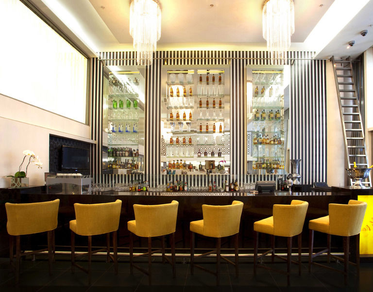 Отель Doubletree By Hilton Cape Town Upper Eastside Экстерьер фото